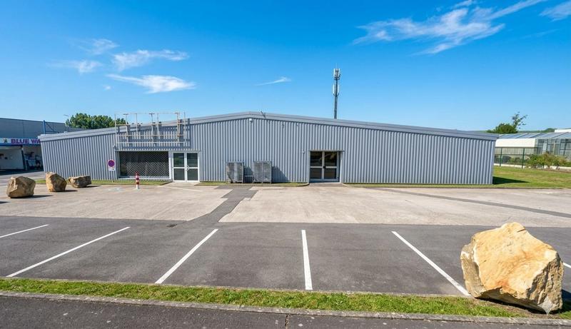 Local commercial - 400 m²