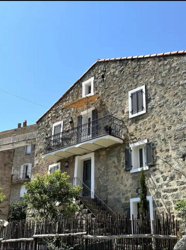 Maison - 115 m² - 4 pièces