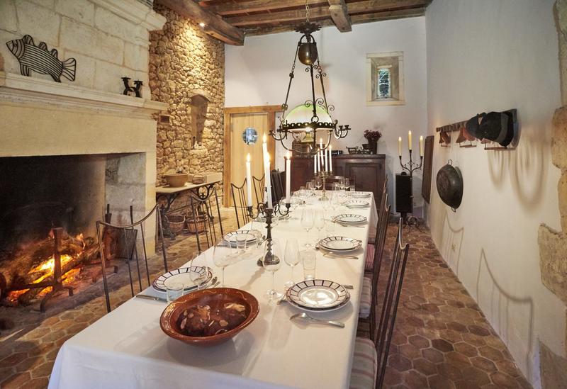 Maison ancienne - 682 m² - 17 pièces