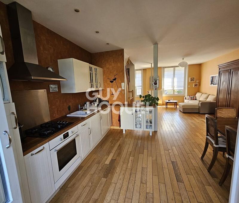 Maison - 120 m² - 5 pièces