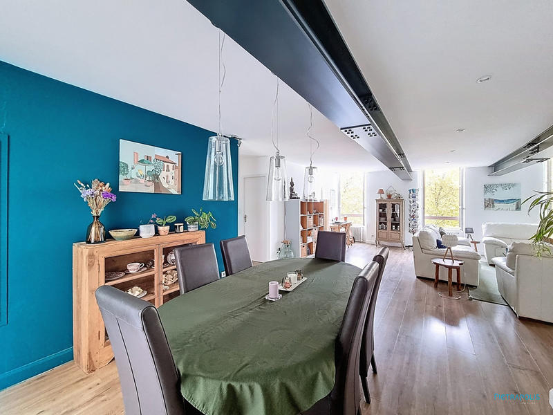 Duplex - 160 m² - 5 pièces