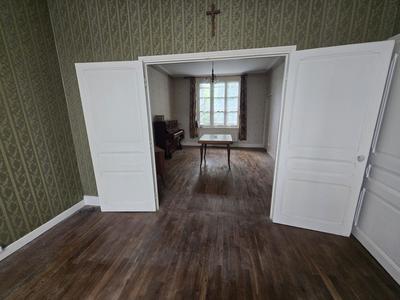 Maison ancienne - 132 m² - 7 pièces