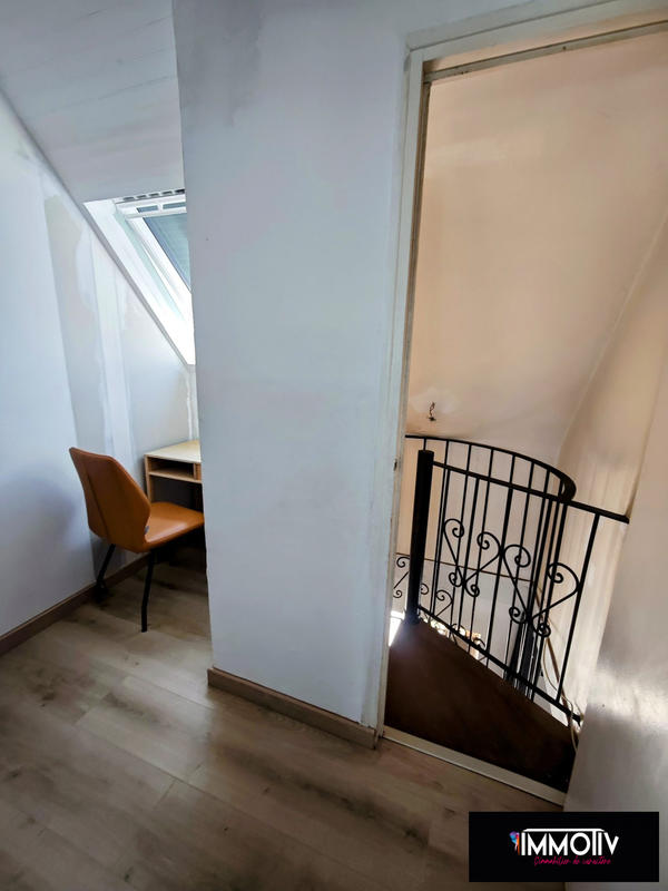 Maison - 92 m² - 5 pièces