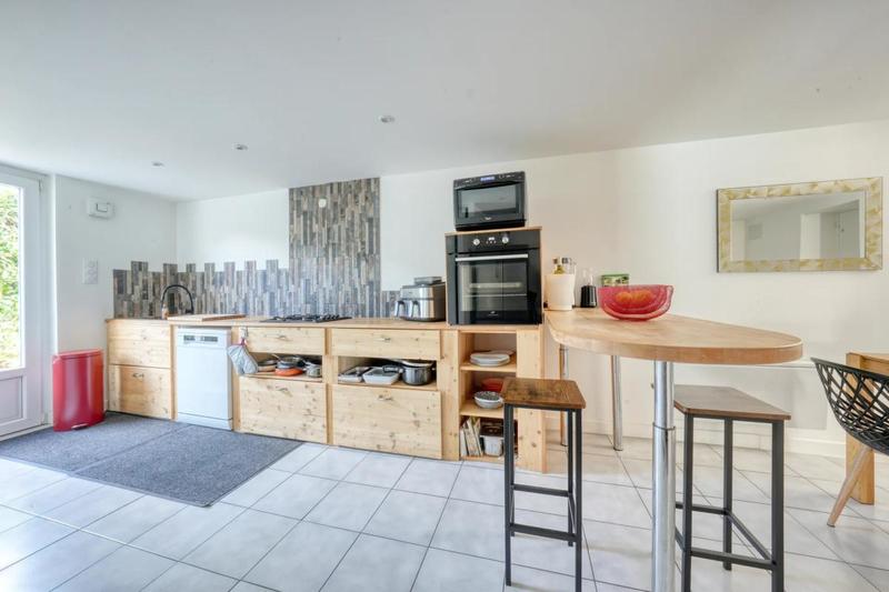 Maison - 190 m² - 7 pièces