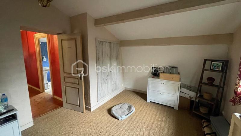 Propriété - 105 m² - 4 pièces