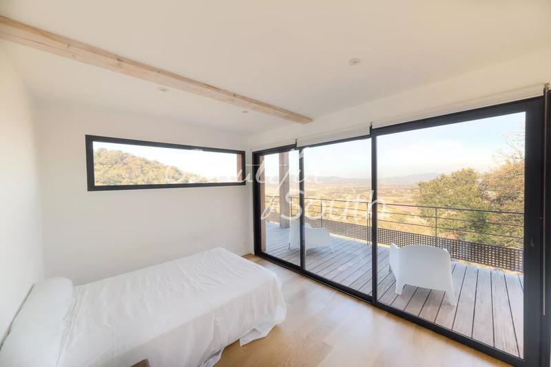 Mas - 160 m² - 7 pièces