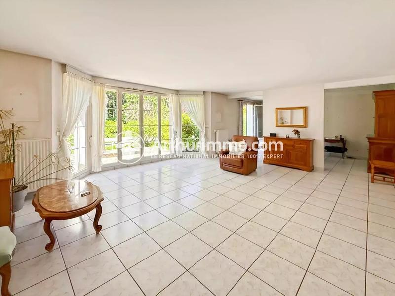 Maison - 170 m² - 6 pièces