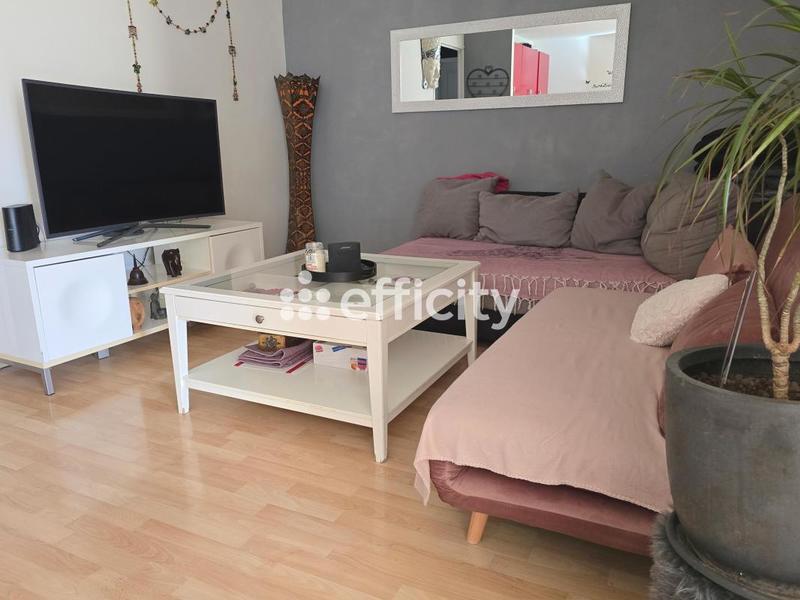 Appartement - 85 m² - 4 pièces
