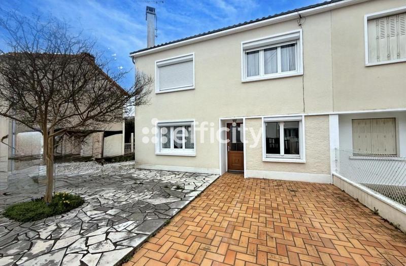 Maison - 102 m² - 6 pièces