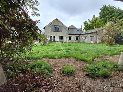 Maison - 140 m² - 6 pièces