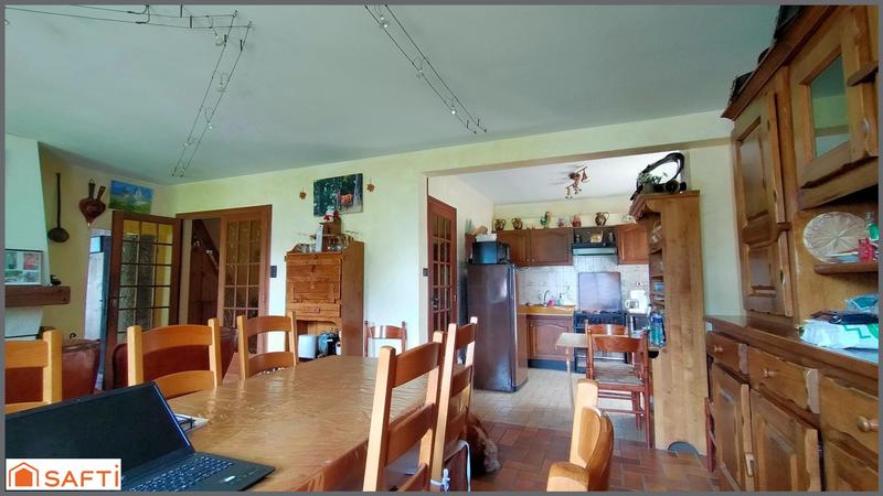 Maison - 184 m² - 9 pièces