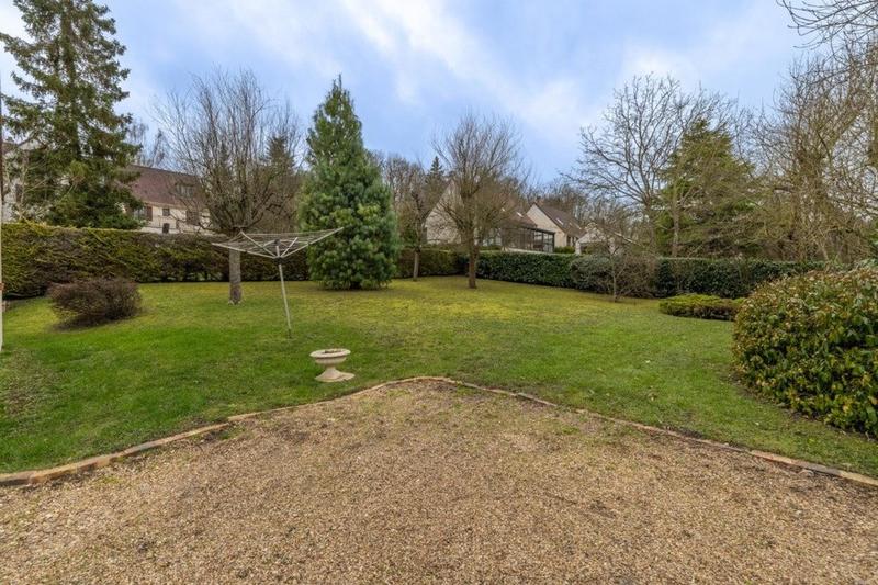 Maison - 168 m² - 7 pièces