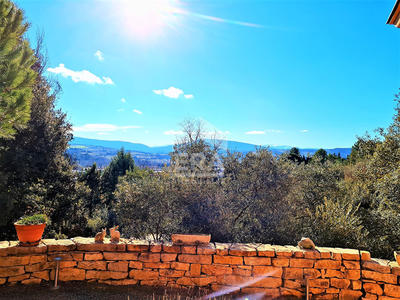 Maison - 205 m² - 4 pièces