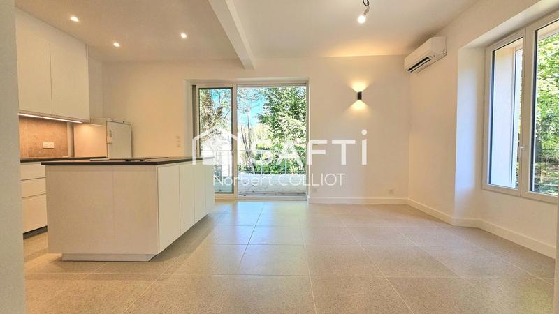 Maison - 192 m² - 7 pièces