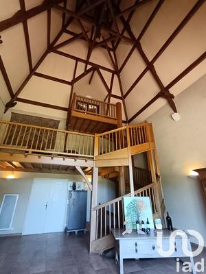 Maison - 270 m² - 10 pièces