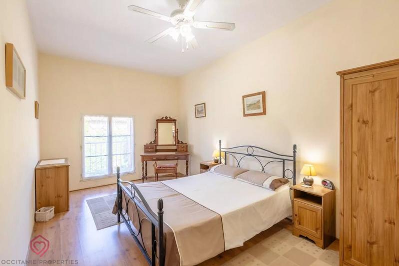 Propriété - 530 m² - 23 pièces