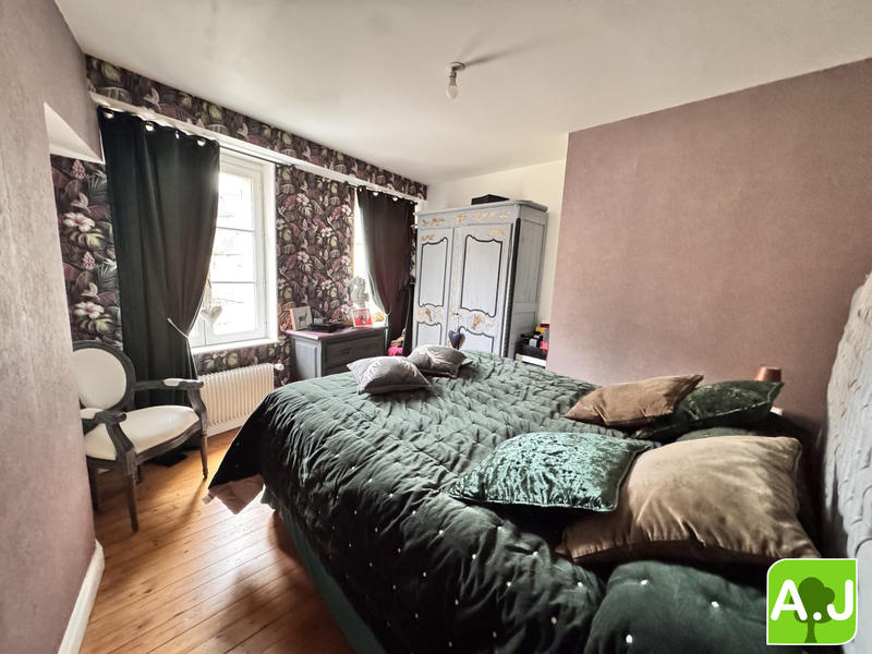 Appartement - 93 m² - 3 pièces