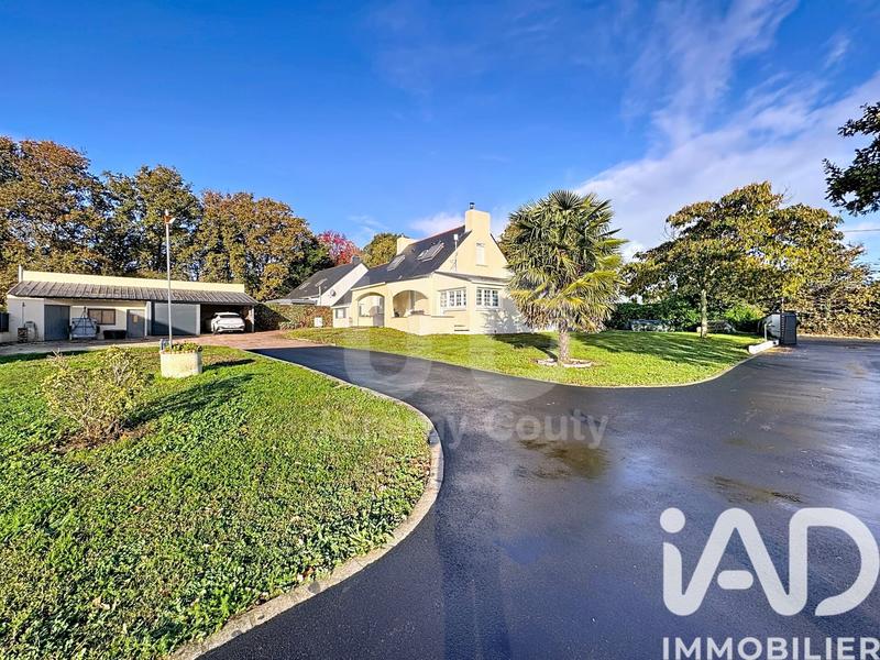 Maison - 140 m² - 6 pièces