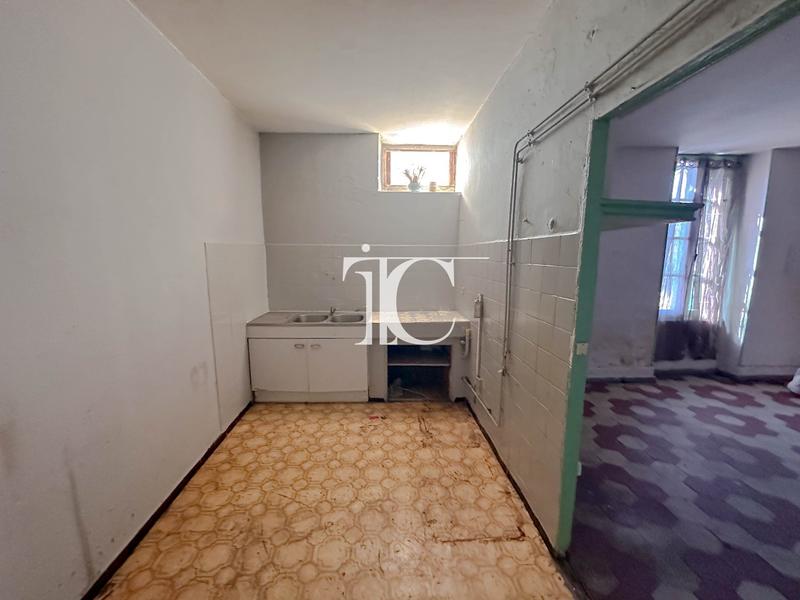 Maison de ville - 220 m² - 10 pièces