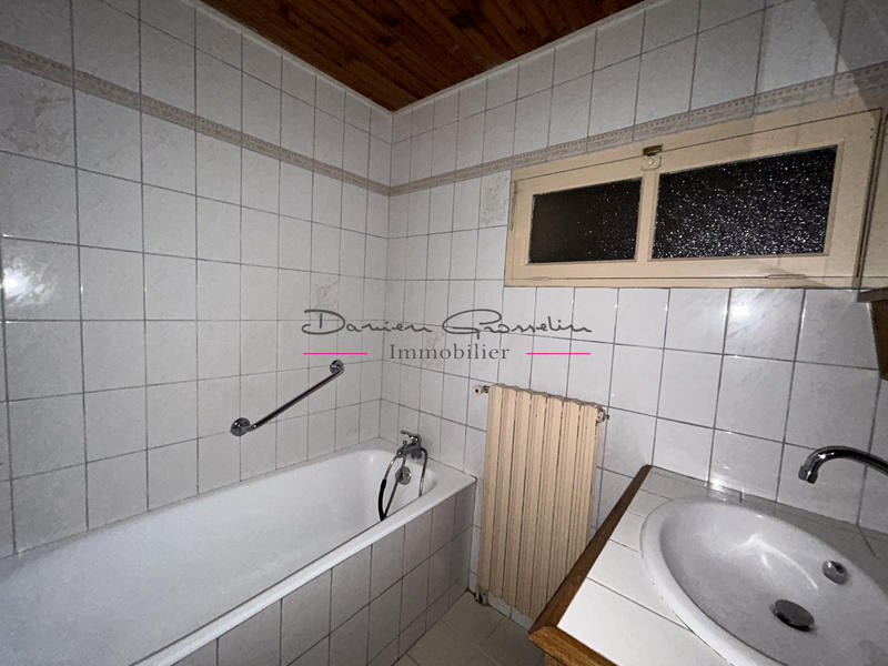 Maison - 135 m² - 6 pièces