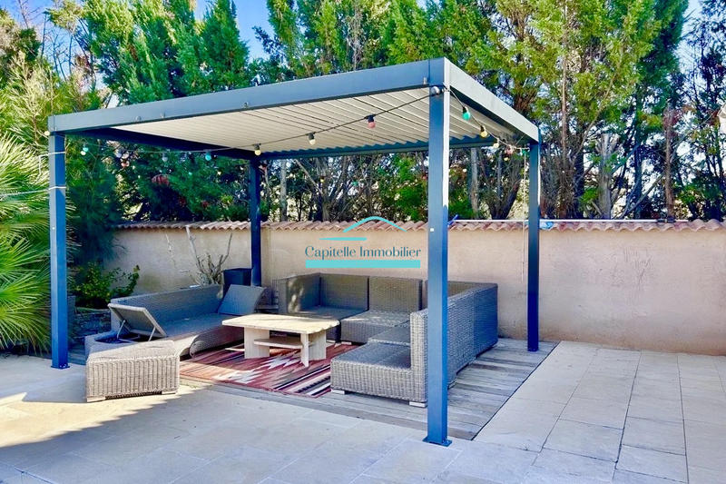 Villa - 280 m² - 9 pièces