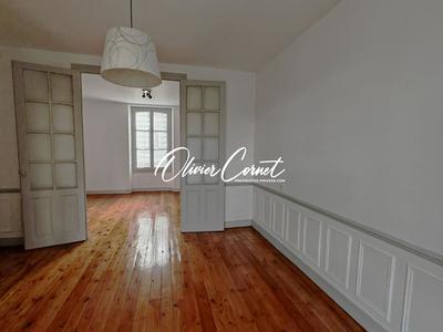 Maison - 161 m² - 7 pièces