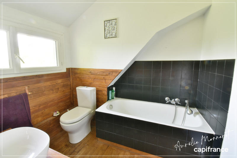 Maison bourgeoise - 220 m² - 8 pièces