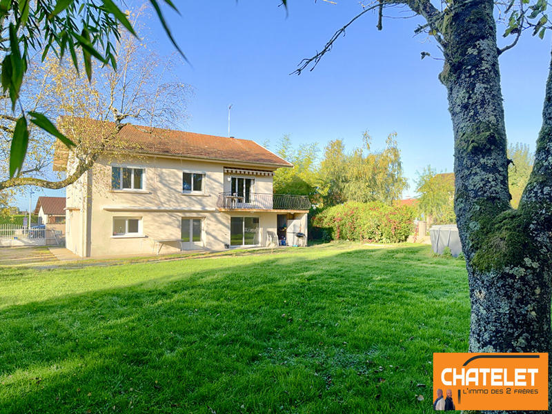 Maison - 163 m² - 7 pièces