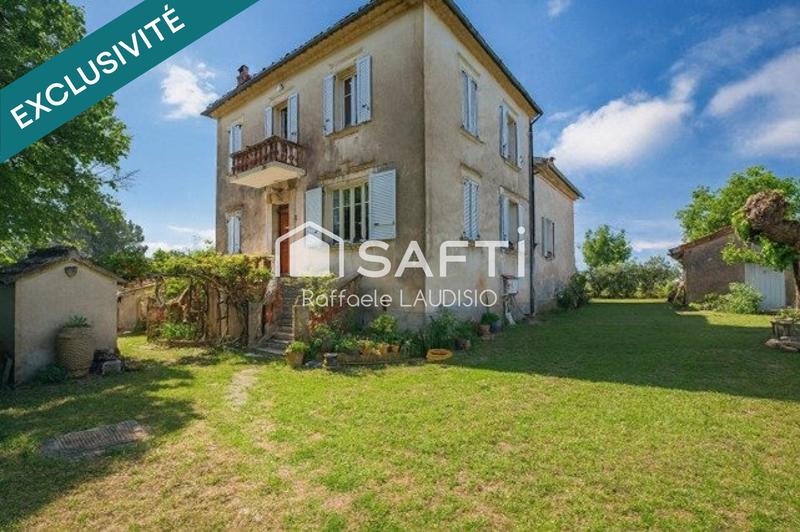 Maison de maîtres - 230 m² - 6 pièces