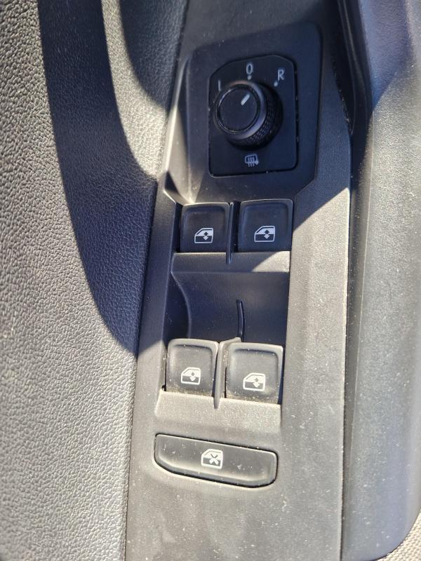 Volkswagen Polo VI 1.0 Tsi Businee Bvm5 95