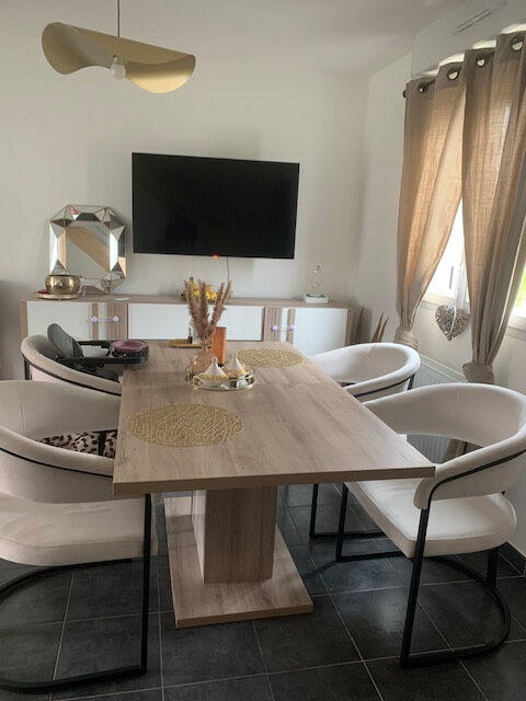 Maison - 75 m² - 5 pièces