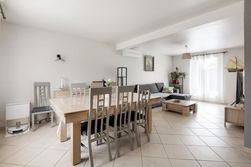 Maison - 127 m² - 6 pièces