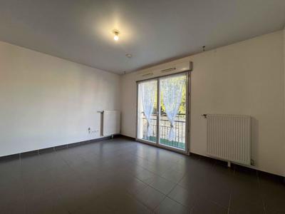 Studio - 25 m² - 1 pièce