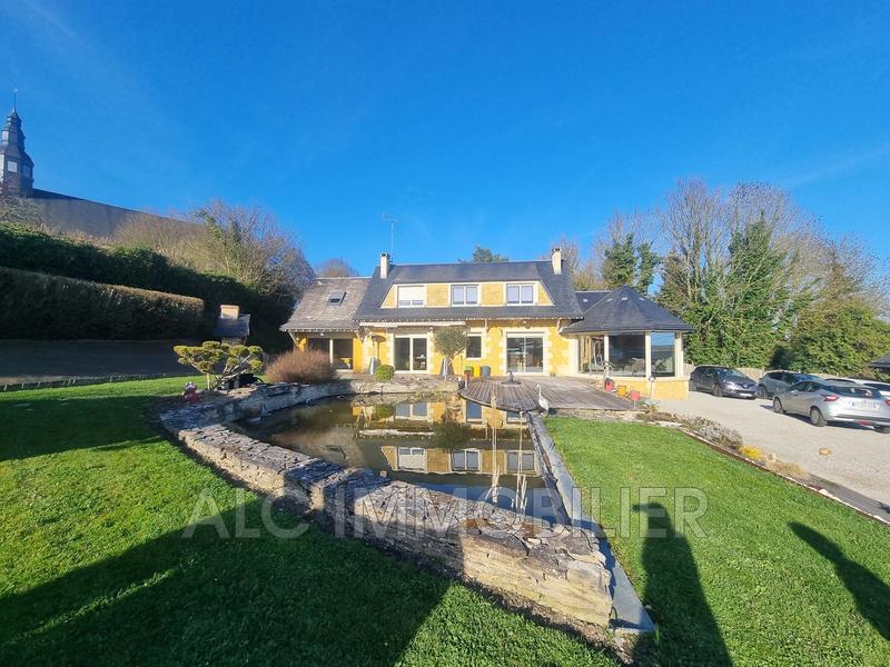 Maison - 170 m² - 4 pièces