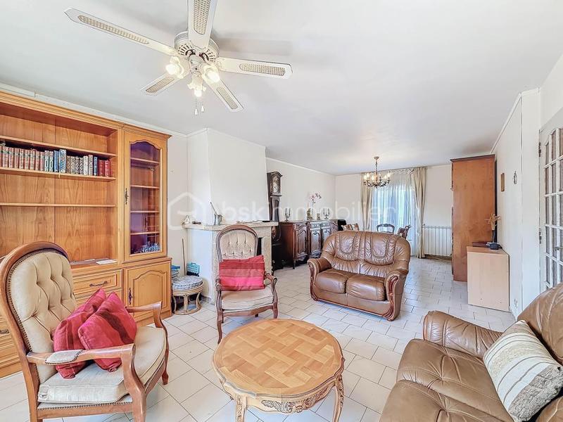 Maison - 138 m² - 6 pièces