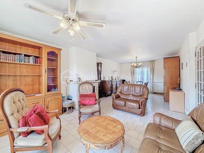 Maison - 138 m² - 6 pièces