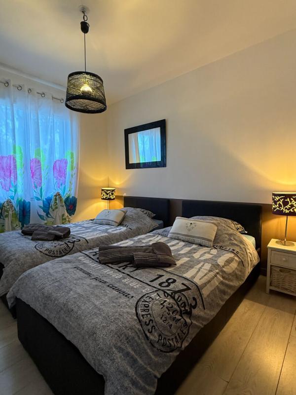 Maison - 196 m² - 6 pièces