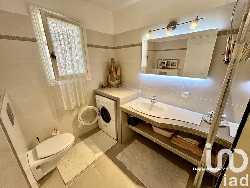 Maison - 280 m² - 8 pièces