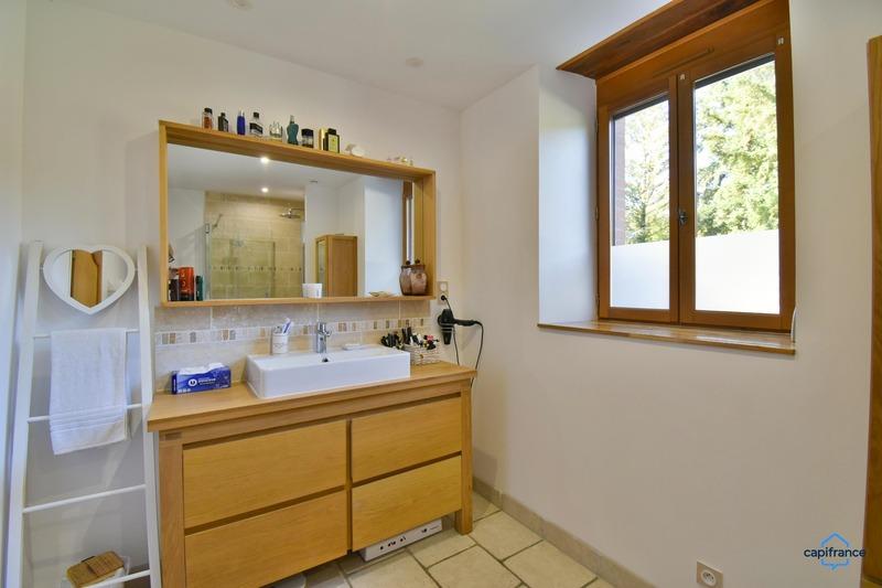 Longère - 229 m² - 8 pièces