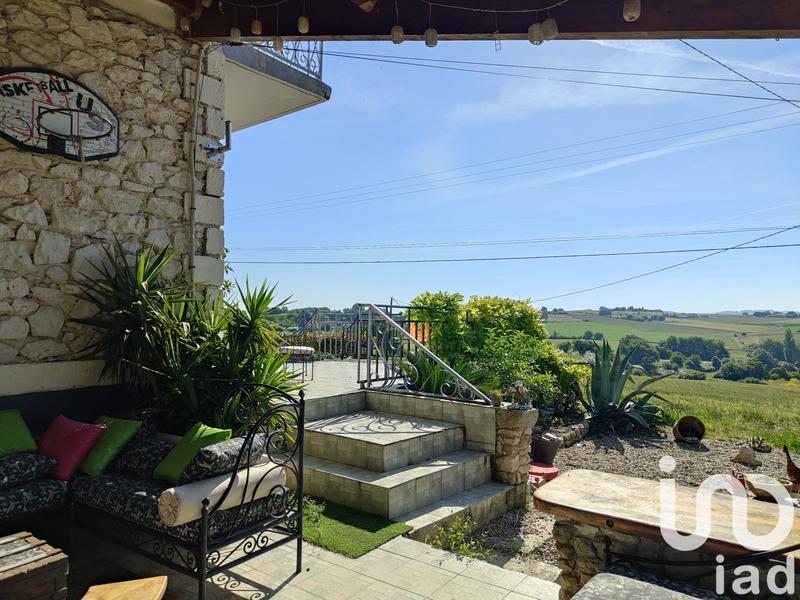 Maison - 147 m² - 5 pièces