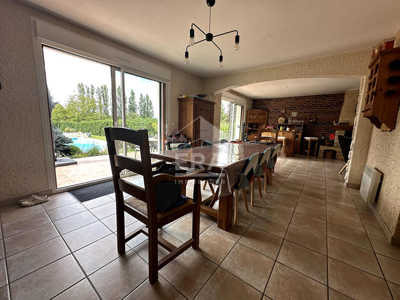 Maison - 175 m² - 8 pièces