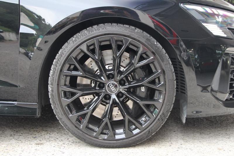 Audi Rs3 Sportback 2.5 Tfsi 400 s tronic 7 Quattro