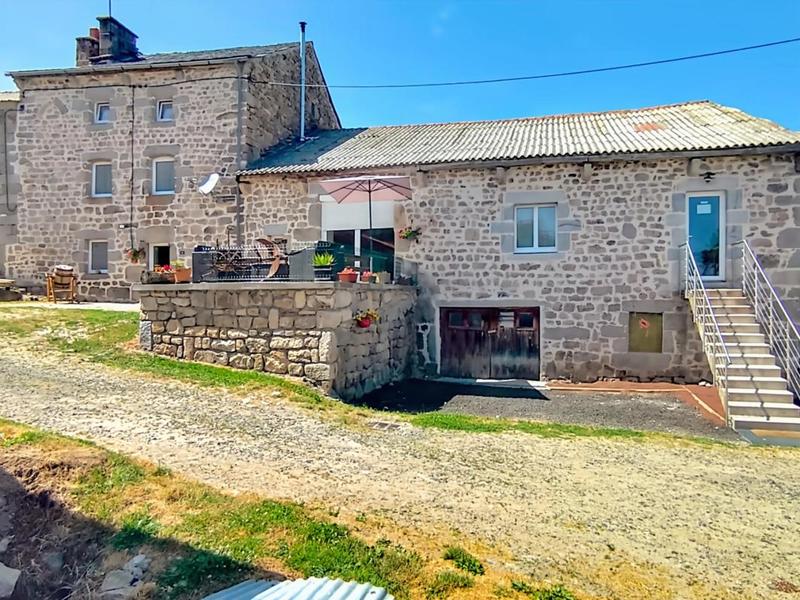 Maison - 300 m² - 9 pièces