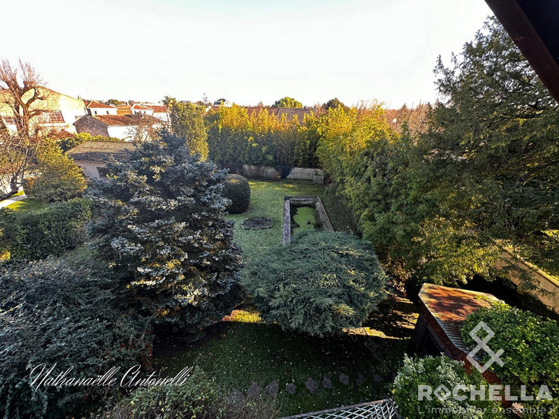 Maison ancienne - 256 m² - 8 pièces