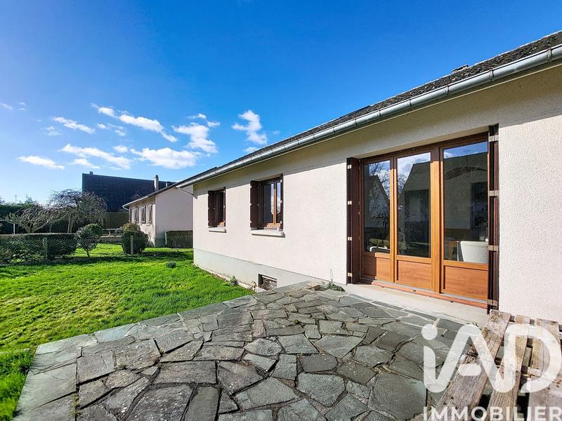 Maison - 98 m² - 5 pièces