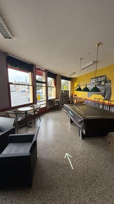 Maison - 243 m² - 7 pièces