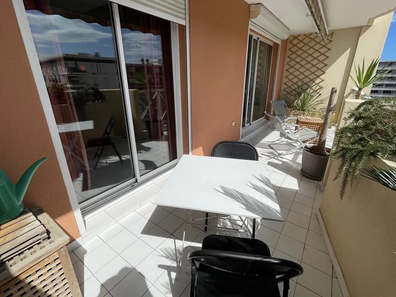 Appartement - 79 m² - 3 pièces