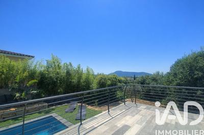 Maison - 128 m² - 5 pièces