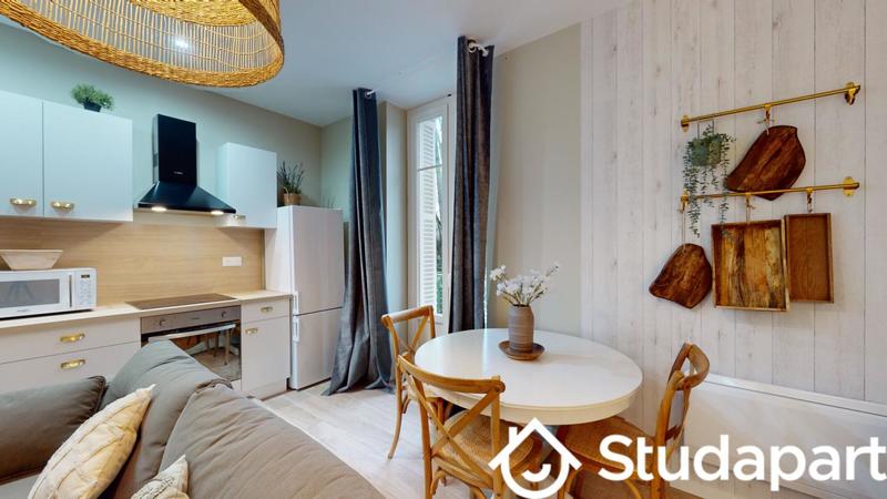 Chambre - 12 m² - 1 pièce