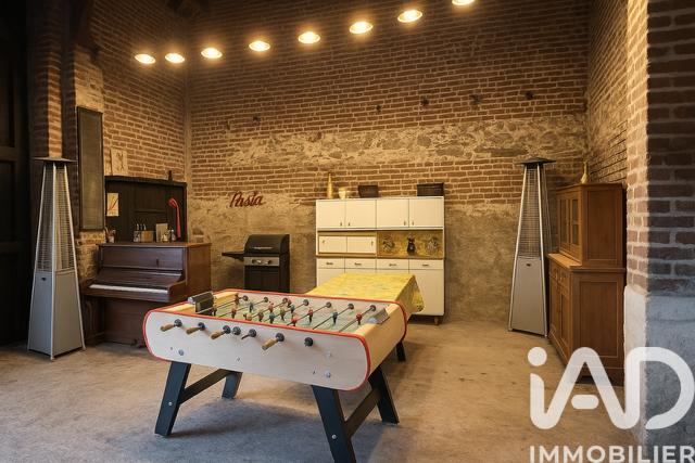 Maison - 170 m² - 8 pièces